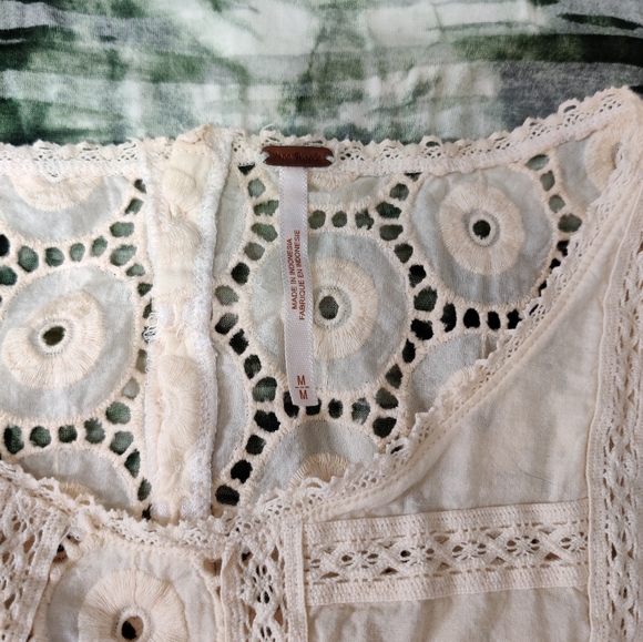 FREE PEOPLE Tie Dye Green Mixed Media Top EUC sz M - Picture 8 of 9